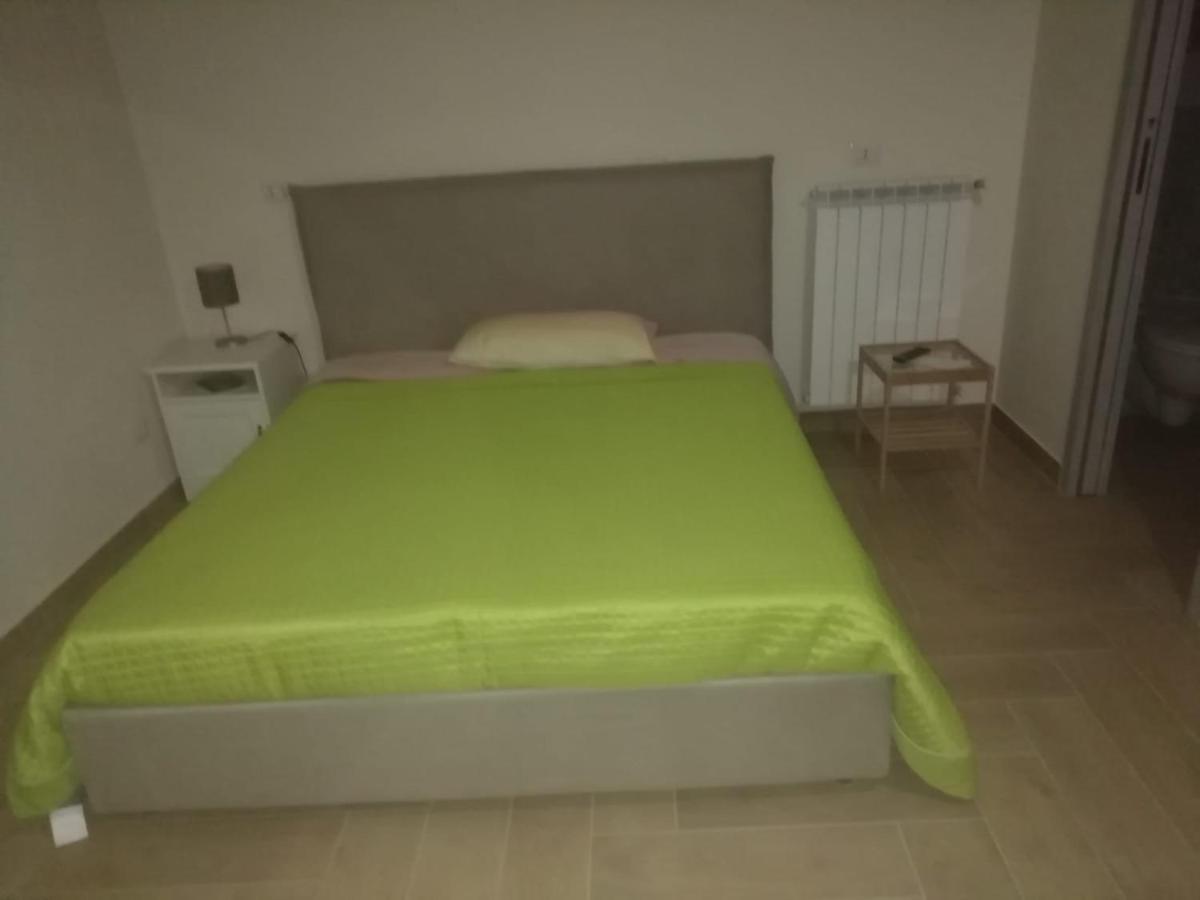 Al Castello Bed & Breakfast Venosa Luaran gambar